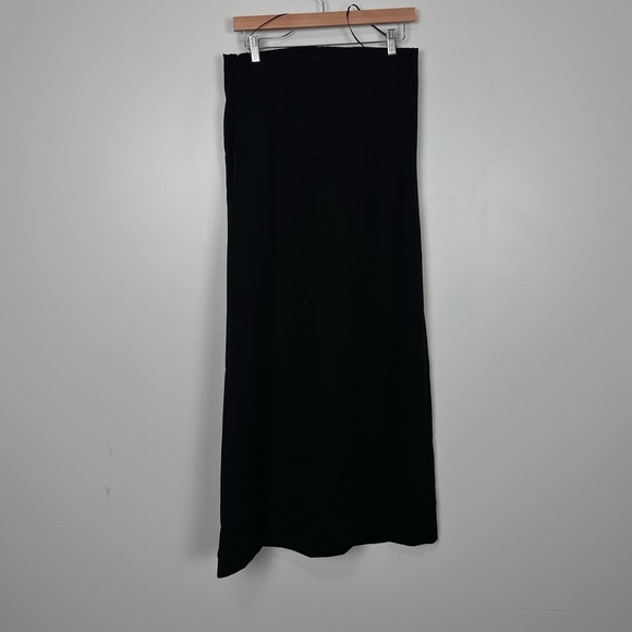 TUCKERNUCK Strapless Noir Crepe Marin Dress - Picture 9 of 12